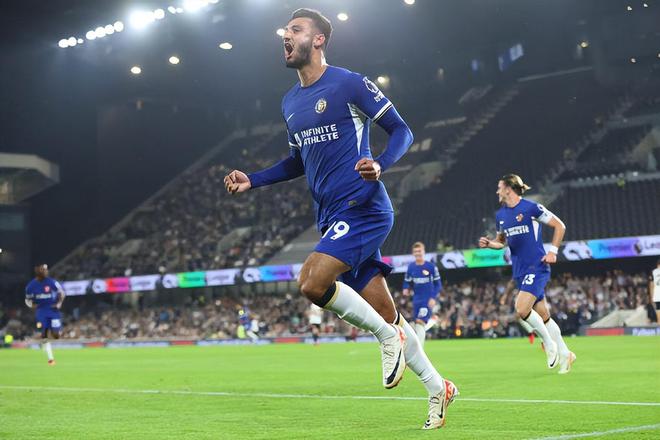 iG进世界赛登上热搜第一！核心C位自信放话：我们会拦住T1！