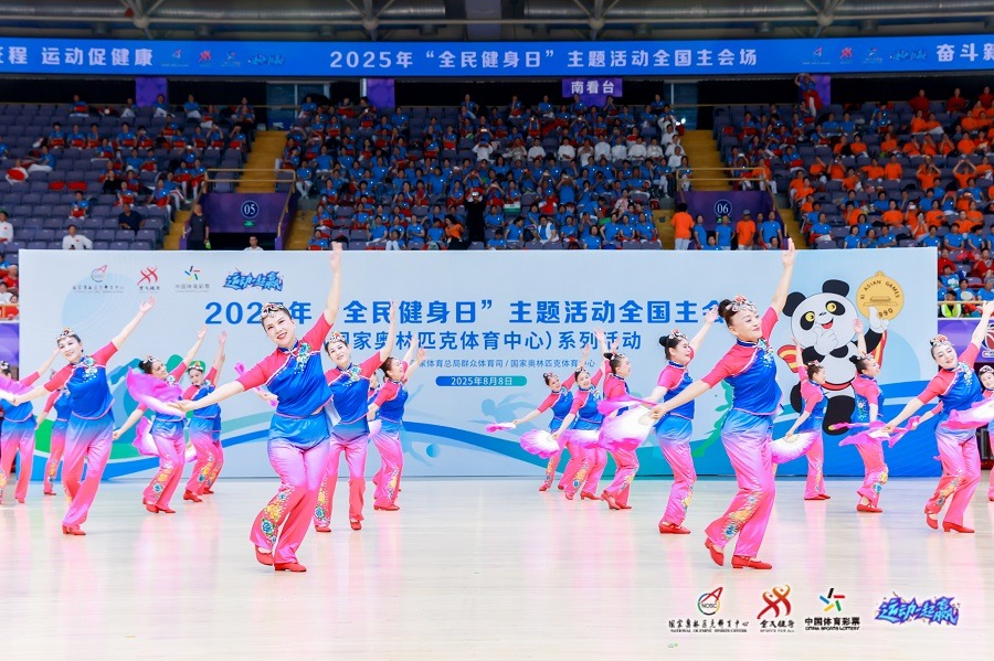 库里31+7+7，勇士击溃雄鹿！字母哥空砍34分，一战能明白四件事