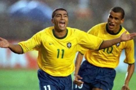 职业生涯首 职业生涯首